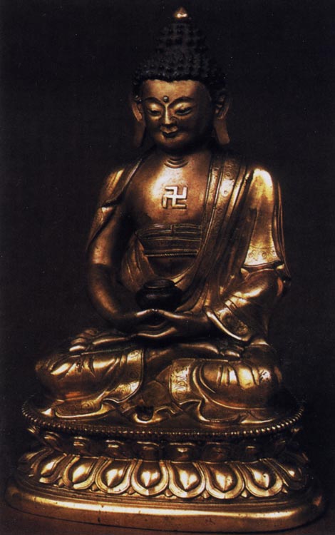 Будда Амитабха со свастикой